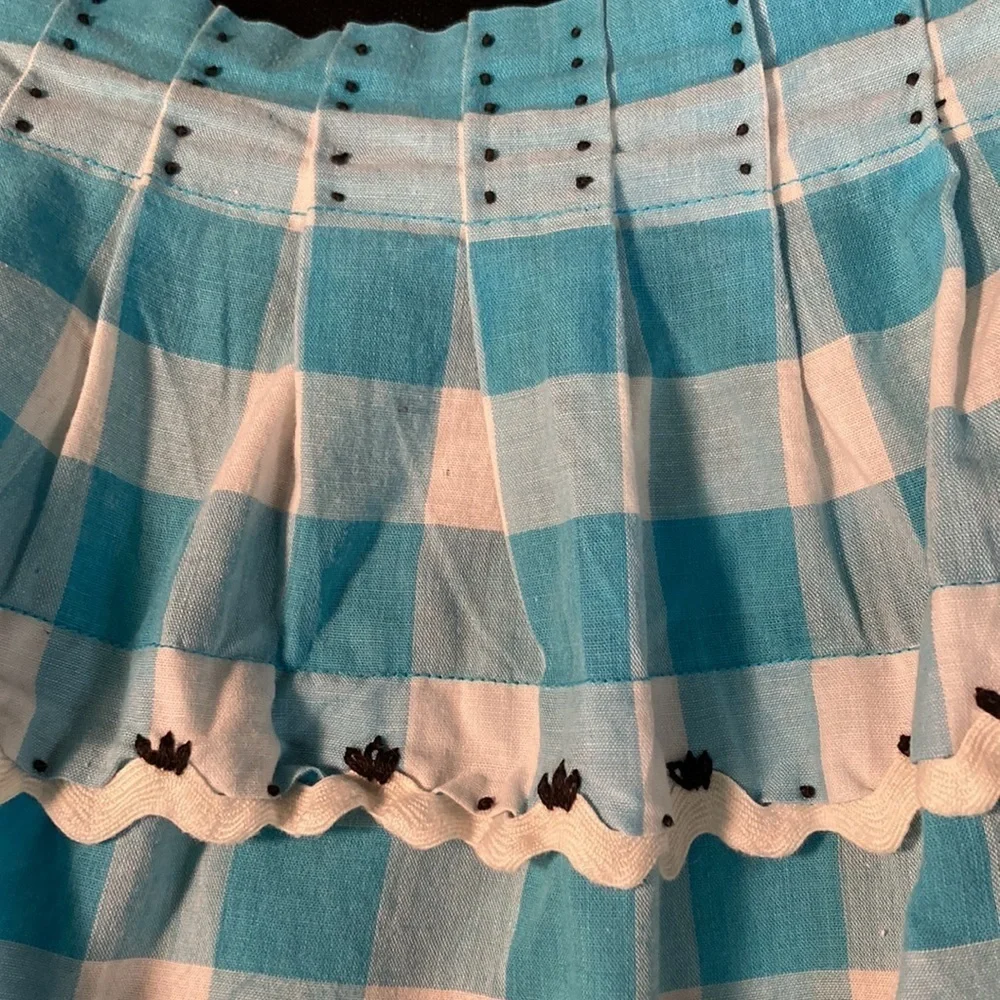 Vintage 1950’s teal apron. Cotton. 17” x‎ 17”. Extra long ties. box D
